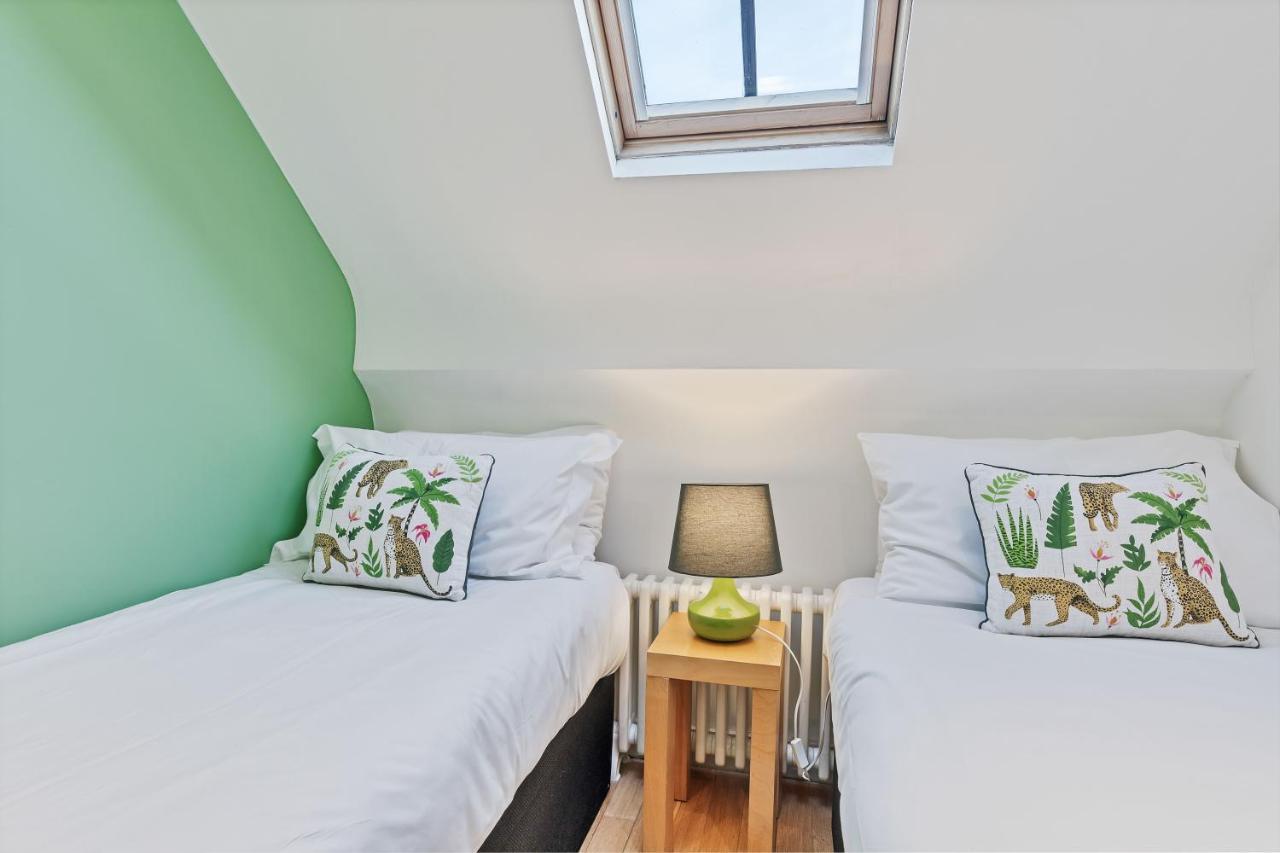 Majestic Mews Apartment With Free Parking - By My Getaways Hove Exterior foto